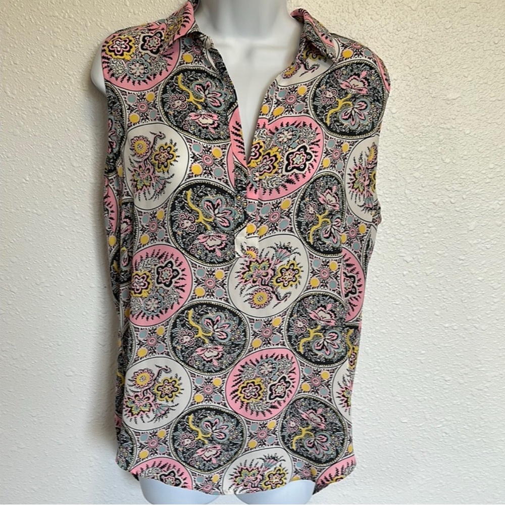 LOFT Multicolor Patterned Floral Sleeveless Blouse Size Medium